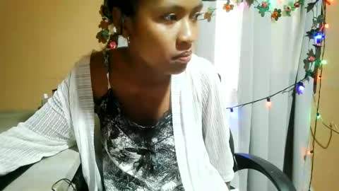 nelia_84 online show from 05-28-26, 06:10