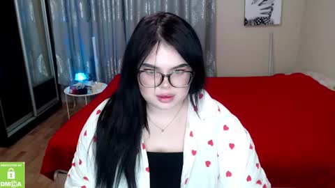 Mila online show from 02-13-26, 05:20