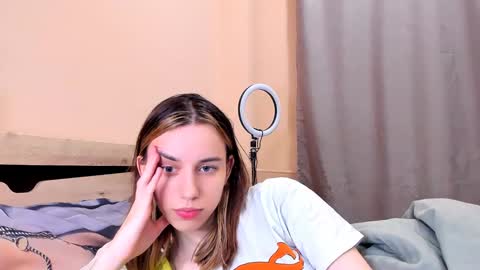 Snapshot of nelly_yy chatting on 02-02-25, 07:14 nelly_yy online show from 02-02-25, 07:14