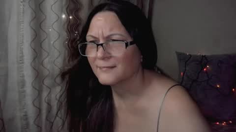 Snapshot of nemiia_long chatting on 01-12-25, 07:10 nemiia_long online show from 01-12-25, 07:10