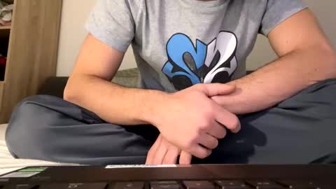 neneo21_ online show from 01-09-25, 08:55