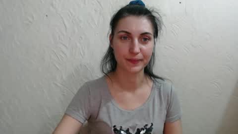 Nensy online show from 02-21-25, 11:10