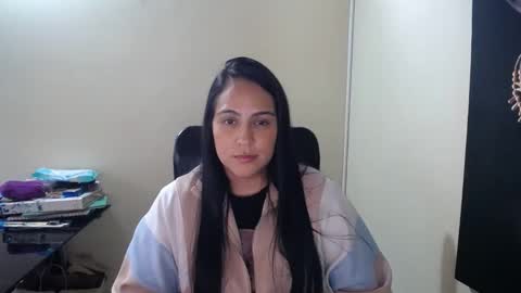 kelly lopez online show from 02-06-25, 01:21
