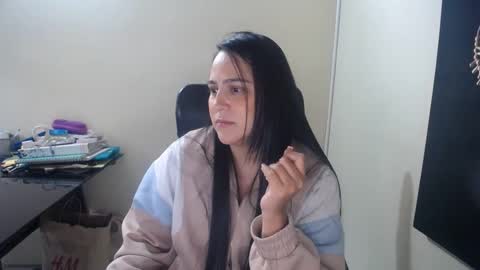 kelly lopez online show from 03-04-25, 01:38