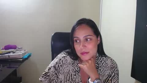 kelly lopez online show from 03-04-25, 07:54
