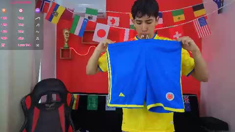 just Daniel  online show from 06-17-26, 07:04