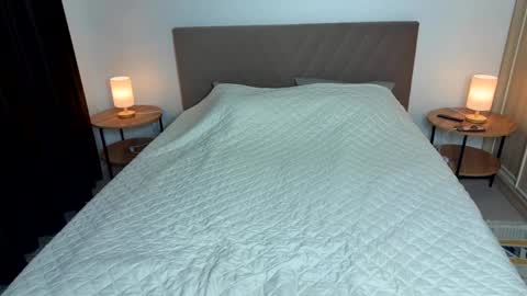 LEO and STACY online show from 11-15-25, 10:26