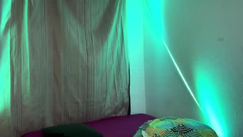 Maki online show from 02-06-26, 02:49