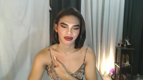 neomi online show from 01-13-26, 06:35