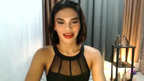 Snapshot of neomi_hardcock chatting on 03-13-26, 04:24 neomi online show from 03-13-26, 04:24