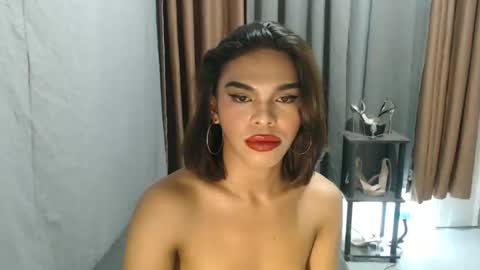 Snapshot of neomi_hardcock chatting on 04-26-26, 07:22 neomi online show from 04-26-26, 07:22