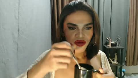 Snapshot of neomi_hardcock chatting on 05-07-26, 03:17 neomi online show from 05-07-26, 03:17