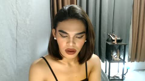 Snapshot of neomi_hardcock chatting on 05-13-26, 04:59 neomi online show from 05-13-26, 04:59