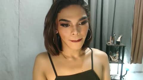 Snapshot of neomi_hardcock chatting on 06-01-26, 04:41 neomi online show from 06-01-26, 04:41