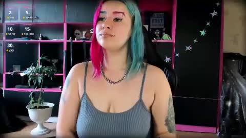 Snapshot of neon_baddie chatting on 07-21-26, 06:16 Ada online show from 07-21-26, 06:16