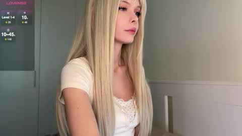 maeve  online show from 03-14-26, 06:41