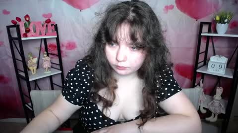NeonilaLisova online show from 04-09-26, 06:13