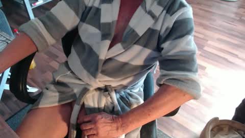 Snapshot of neptun1965 chatting on 03-20-26, 12:54 neptun1965 online show from 03-20-26, 12:54