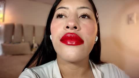 Snapshot of nerak_a chatting on 01-09-25, 06:47 Helena Every Friday new video for my fan club loves online show from 01-09-25, 06:47