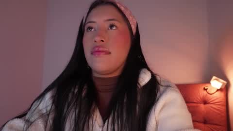 Snapshot of nerak_a chatting on 10-16-25, 06:09 Helena Every Friday new video for my fan club loves online show from 10-16-25, 06:09