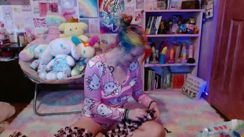 Snapshot of nerdgibbler chatting on 04-10-26, 02:44 NerdGibbler online show from 04-10-26, 02:44