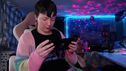Snapshot of nerdy_squirty chatting on 04-20-26, 05:43 NerdySquirty online show from 04-20-26, 05:43