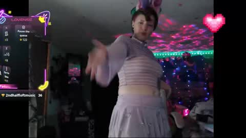Snapshot of nerdy_squirty chatting on 06-10-26, 08:35 NerdySquirty online show from 06-10-26, 08:35