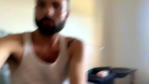 nutsteraj online show from 12-22-25, 04:37