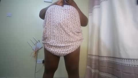 Snapshot of nerra_123 chatting on 10-09-25, 12:58 nerra_123 online show from 10-09-25, 12:58