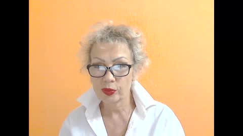 NessyJenixs online show from 09-22-25, 05:04