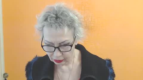 Snapshot of nessyjenixs chatting on 02-05-26, 08:41 NessyJenixs online show from 02-05-26, 08:41