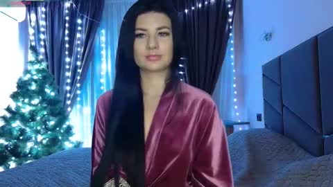 Nessy online show from 12-19-24, 07:40