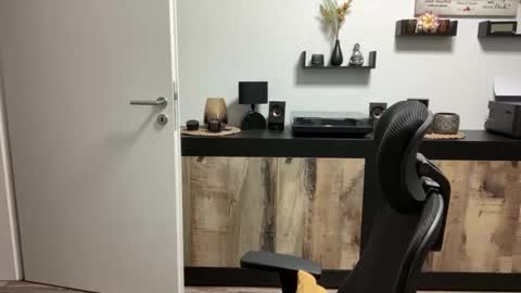 Snapshot of nettermann1968 chatting on 02-19-26, 09:16 nettermann1968 online show from 02-19-26, 09:16