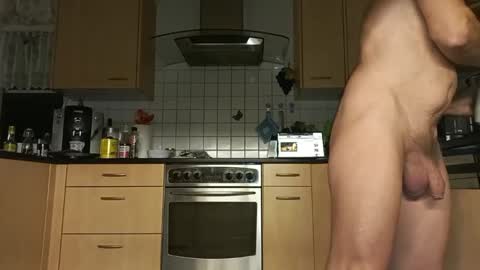 Snapshot of neu4gierig chatting on 10-27-25, 04:16 neu4gierig online show from 10-27-25, 04:16