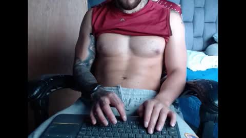 Snapshot of neuttron chatting on 10-22-25, 07:02 neuttron online show from 10-22-25, 07:02