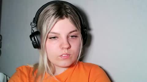 never_enoughh online show from 06-21-26, 05:26