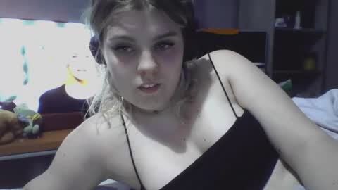 never_enoughh online show from 07-27-26, 08:38