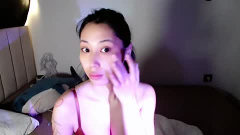 Snapshot of neverstopkissing chatting on 05-26-26, 02:40 Rin online show from 05-26-26, 02:40