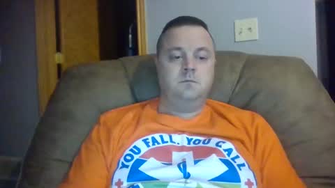 Snapshot of neverwinter44 chatting on 02-15-25, 01:38 neverwinter44 online show from 02-15-25, 01:38