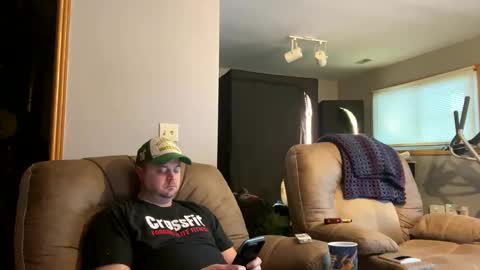 Snapshot of neverwinter44 chatting on 02-22-25, 01:35 neverwinter44 online show from 02-22-25, 01:35