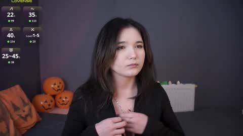 Snapshot of new_boobs chatting on 11-01-25, 11:34 Maria 3 online show from 11-01-25, 11:34