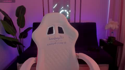 new cute skinny online show from 02-03-26, 05:05