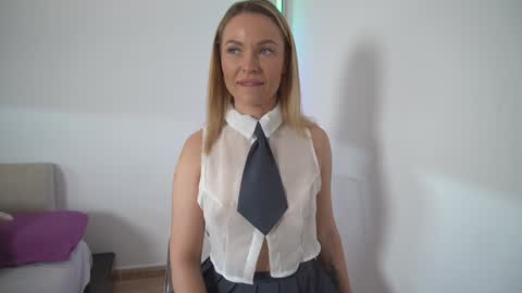 new dee online show from 01-09-26, 12:08