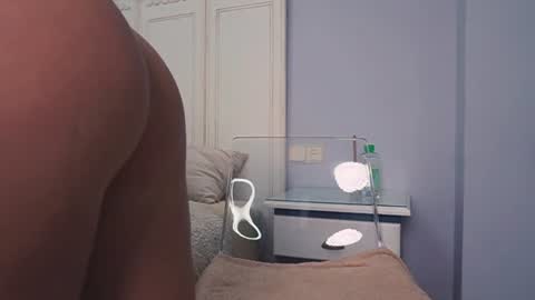 Snapshot of new_dee chatting on 07-21-26, 08:55 new dee online show from 07-21-26, 08:55