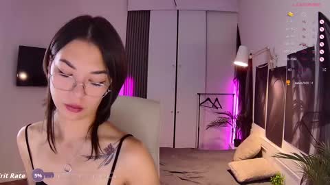 Alice online show from 10-10-25, 07:18