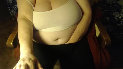 Lilly  online show from 02-07-25, 07:49