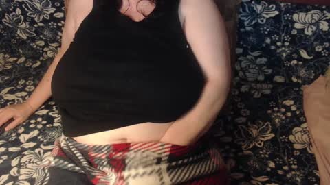 Lilly  online show from 03-01-25, 08:53
