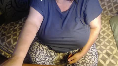 Lilly  online show from 06-05-26, 02:29
