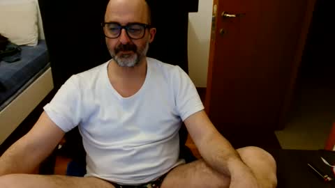 simi online show from 02-21-26, 07:37