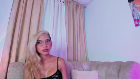 ximena online show from 02-23-25, 11:14